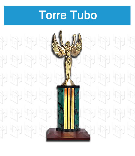 torre de madera con tubo de color y placa